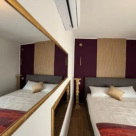 Svr Palace Apartment