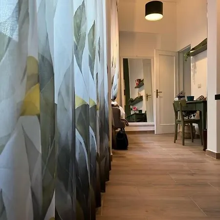 Svr Palace Apartment
