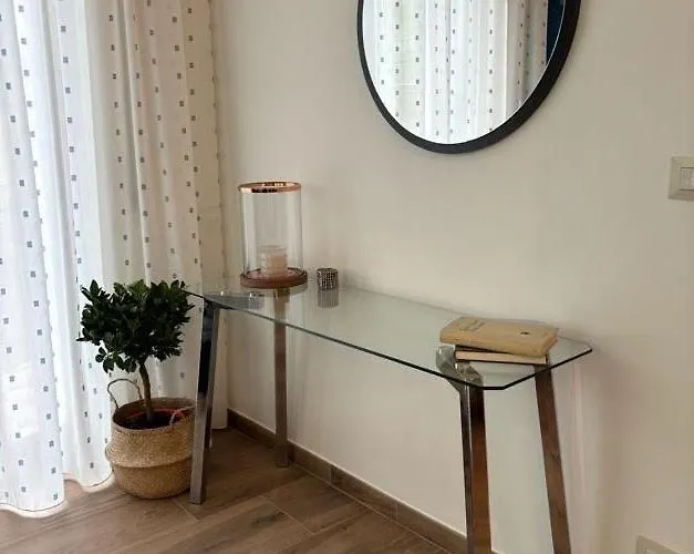 Svr Palace Appartement Bronte